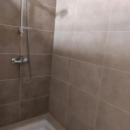 Appartement 70M² Pierrelatte Cosy, Netflix+Wifi Exterior photo