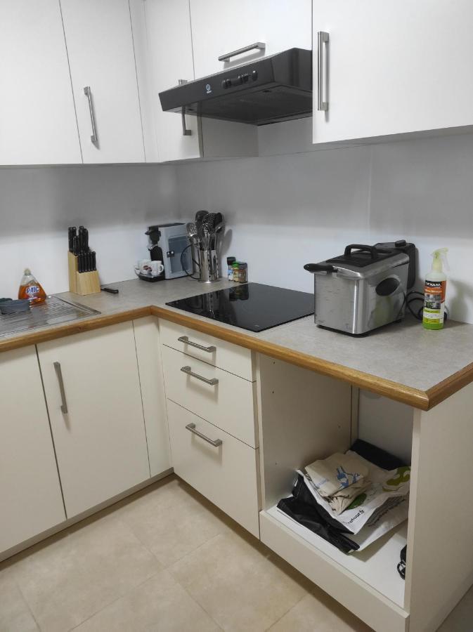 70m² Cosy, Netflix+wifi Apartment